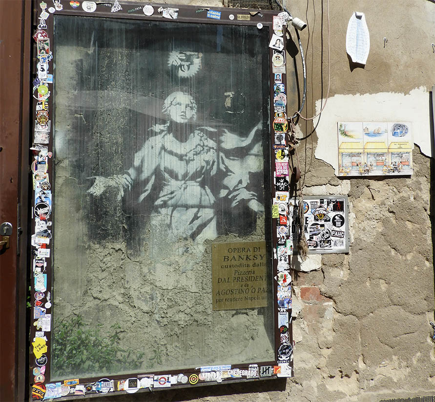 Madonna con la pistola - Banksy
